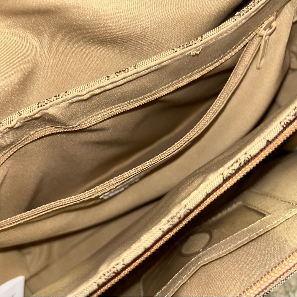 NWT LIZ CLAIBORNE VILLAGER Khaki Patterned Handbag Purse - Picture 7 of 8
